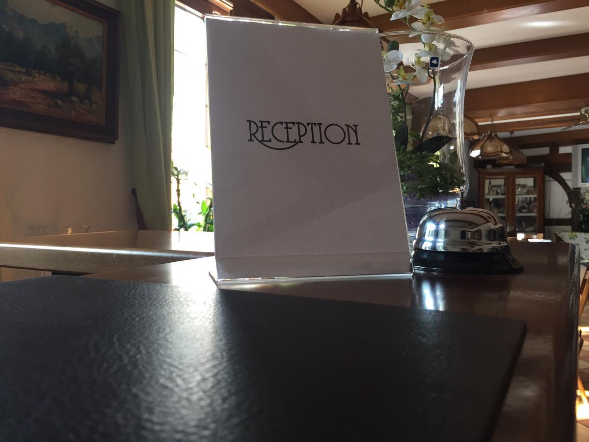 Hotel Ristorante Rostica 바트우라하 외부 사진