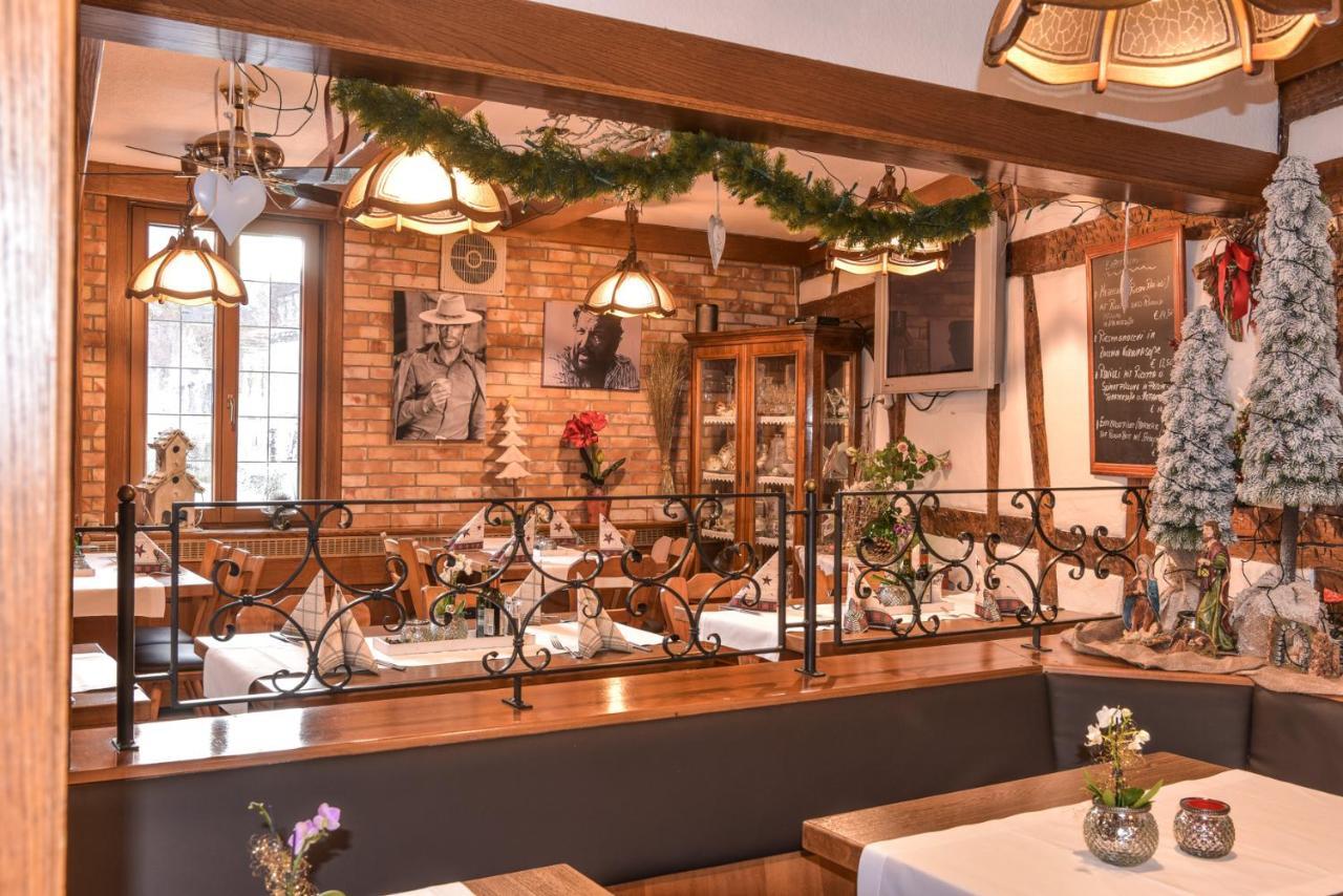 Hotel Ristorante Rostica 바트우라하 외부 사진