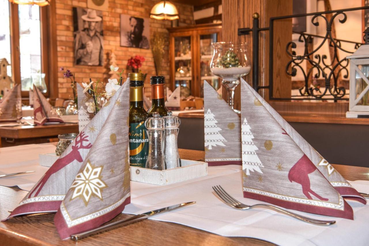 Hotel Ristorante Rostica 바트우라하 외부 사진